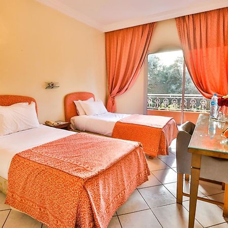 Complexe El Bassatine Hotel Béni Mellal Eksteriør billede