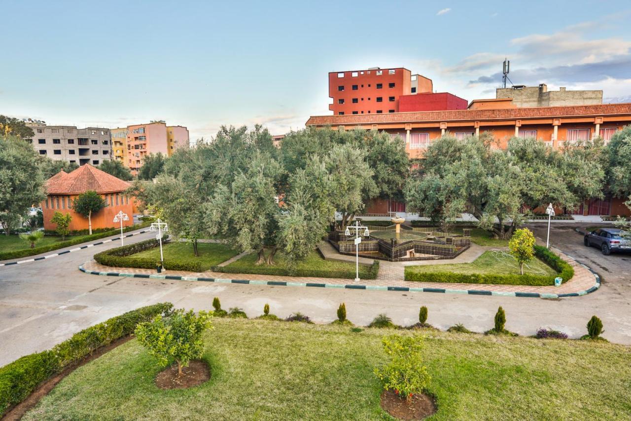 Complexe El Bassatine Hotel Béni Mellal Eksteriør billede