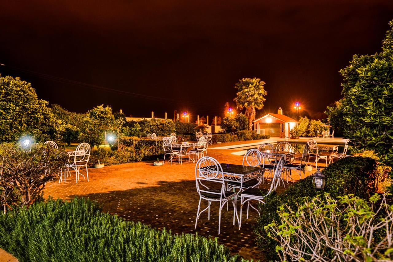 Complexe El Bassatine Hotel Béni Mellal Eksteriør billede